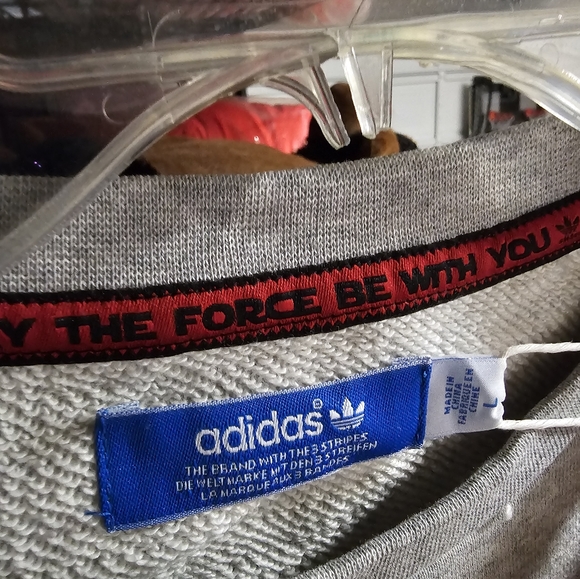 Vintage Star Wars Adidas Drip Stormtrooper Sweatshirt Size large Never Worn - Picture 5 of 5
